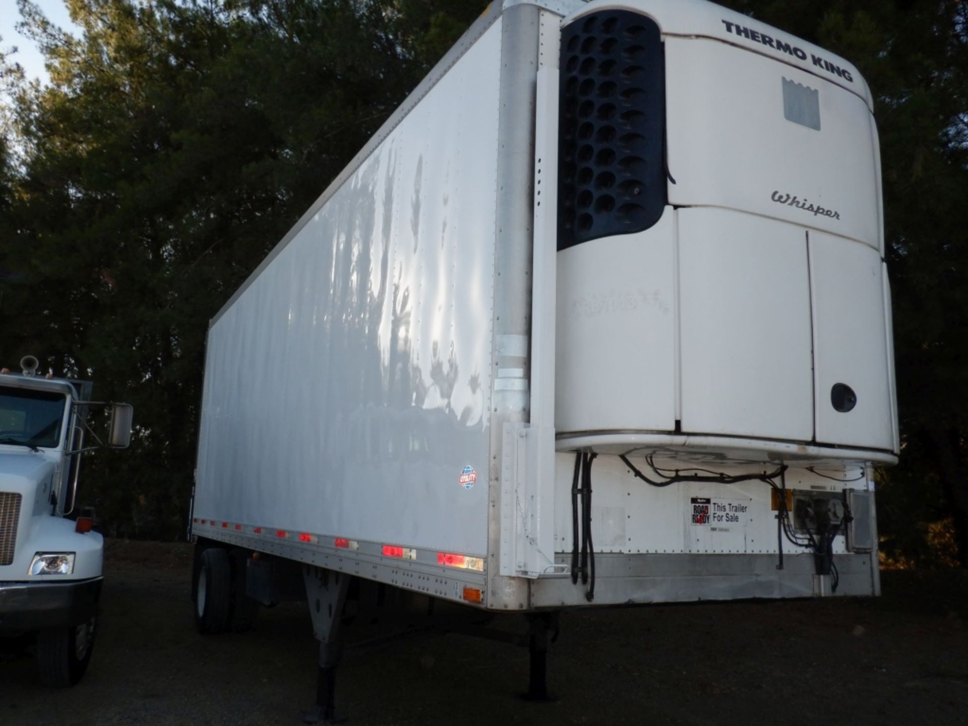 Utility VSIRA Refrigerated Van Trailer - Image 2 of 14