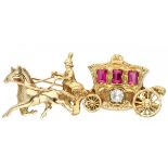 Yellow gold brooch of a horse-drawn carriage and coachman, with approx. 0.30 ct. diamond and synthet