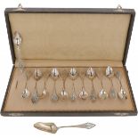 (12) Piece set of coffee spoons & sugar scoop silver.