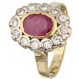 Yellow gold oval rosette ring, with approx. 0.36 ct. diamond and synthetic ruby - 18 ct.