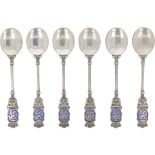 (6) Piece lot of teaspoons of silver.