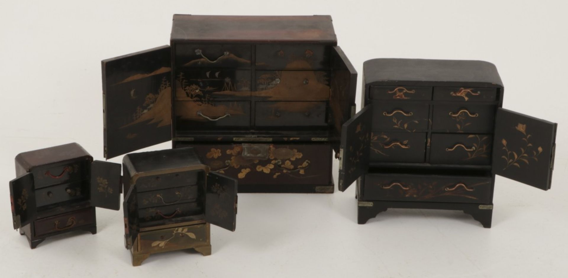 Two miniature laquered cabinets, Japan, early 20th century. - Image 2 of 2