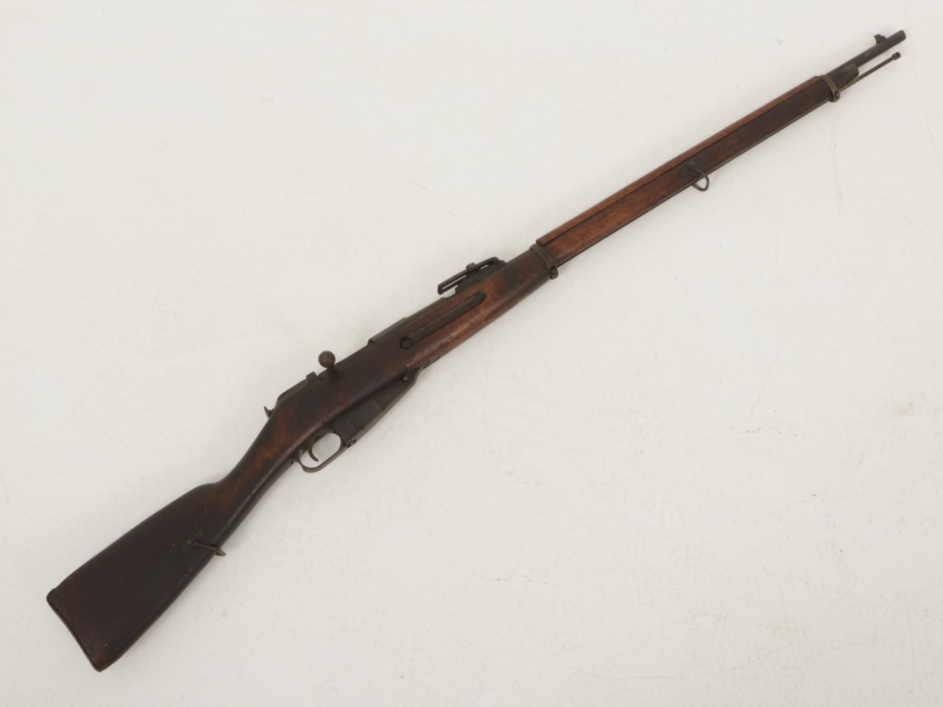 A Mosin Nagant bolt action rifle, Rusland, mid. 20e eeuw.