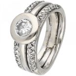 White gold shoulder ring set with approx. 0.83 ct. diamond - 18 ct.