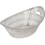 Bonbon basket silver.