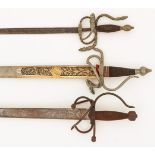 A lot with (3) various rapiers, 19th century.