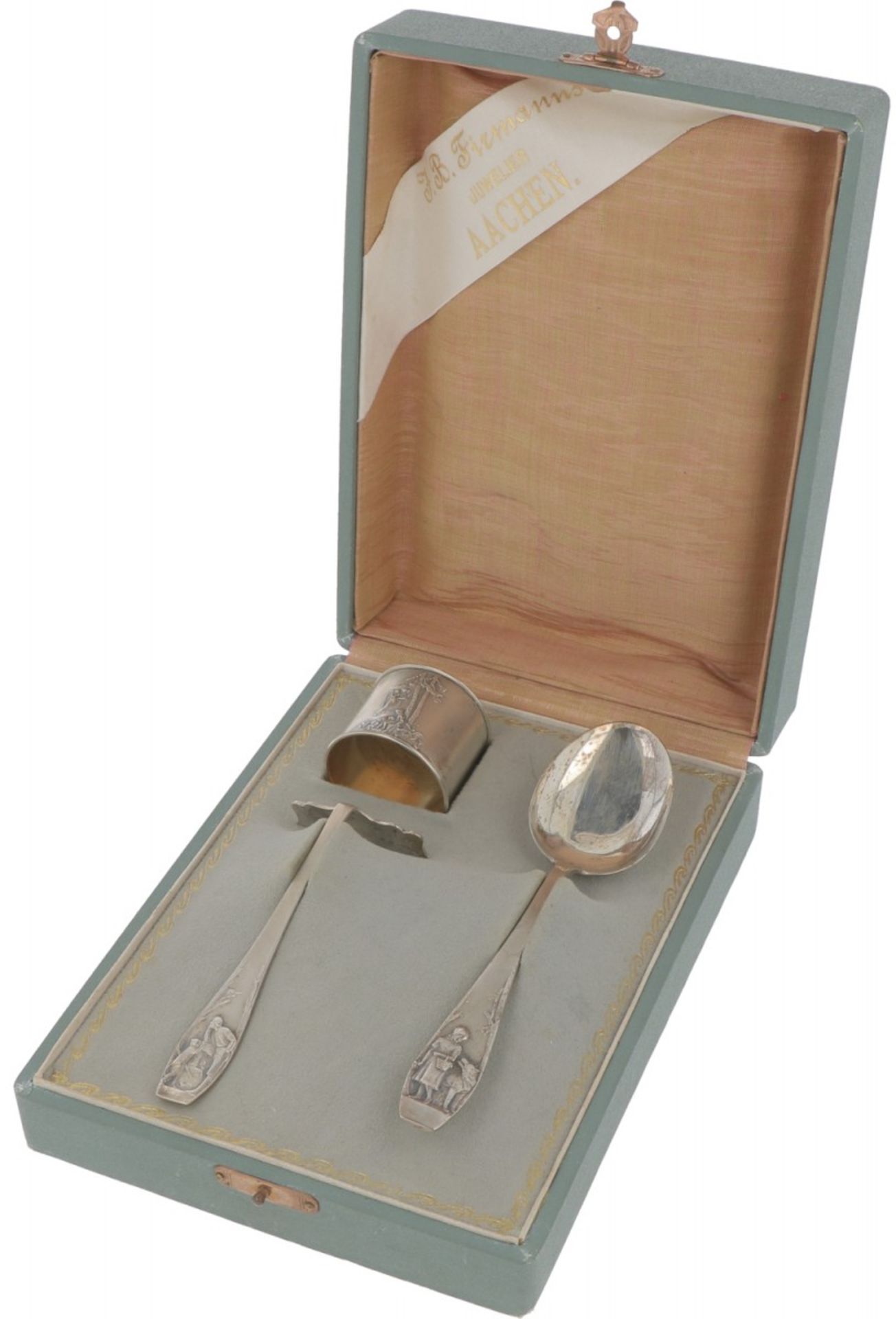 Children's cutlery silver.