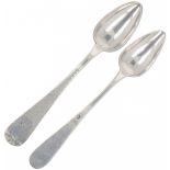 (2) Piece lot for dessert spoons silver.
