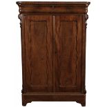 A Willem III/ Victorian mahogany veneered linen cabinet, Dutch, 2nd half 19th century.