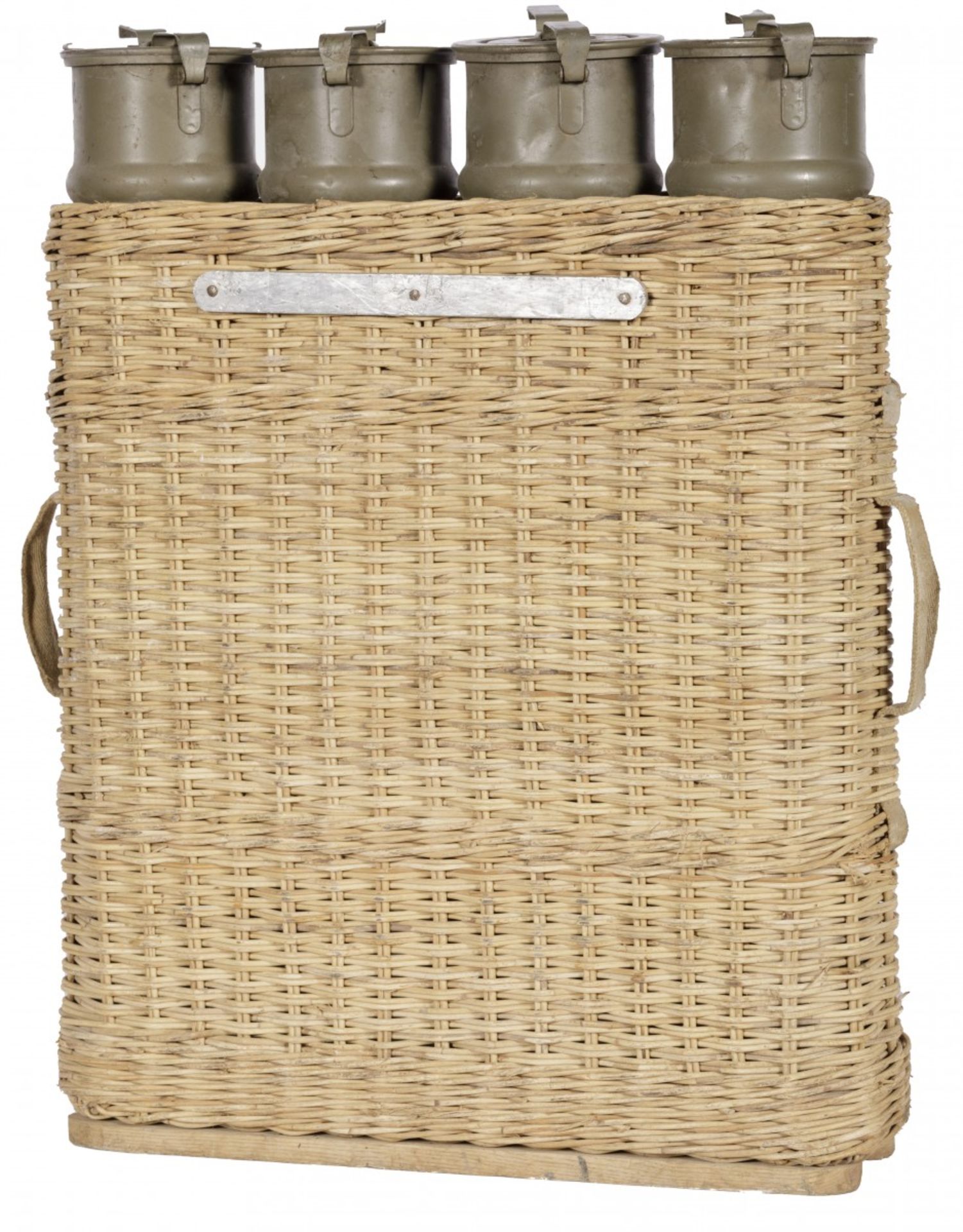 A canework granate basket with (4) metal tubular containers, 2e helft 20th century.