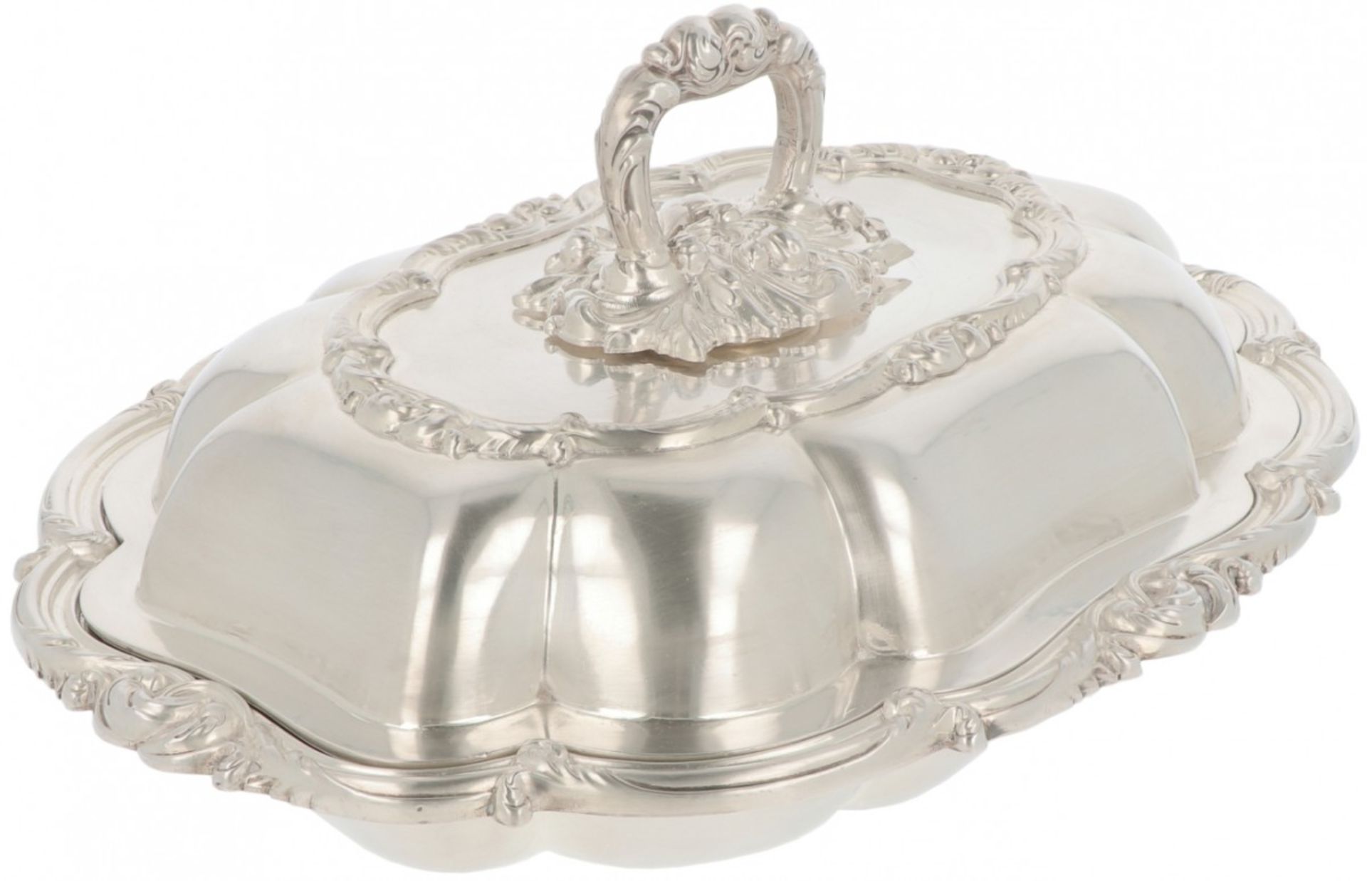 Silver-plated decking dish.