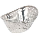 Bonbon basket silver-plated.