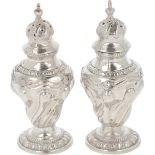 (2) piece set of salt & pepper spreaders silver.