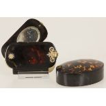 A lot comprising a faux tortoise shell trinket box, and a dito ball booklet with ivory sheets, ca. 1