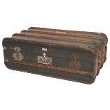 A wooden suitcase, ca. 1920.