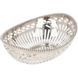 Bonbon basket silver.