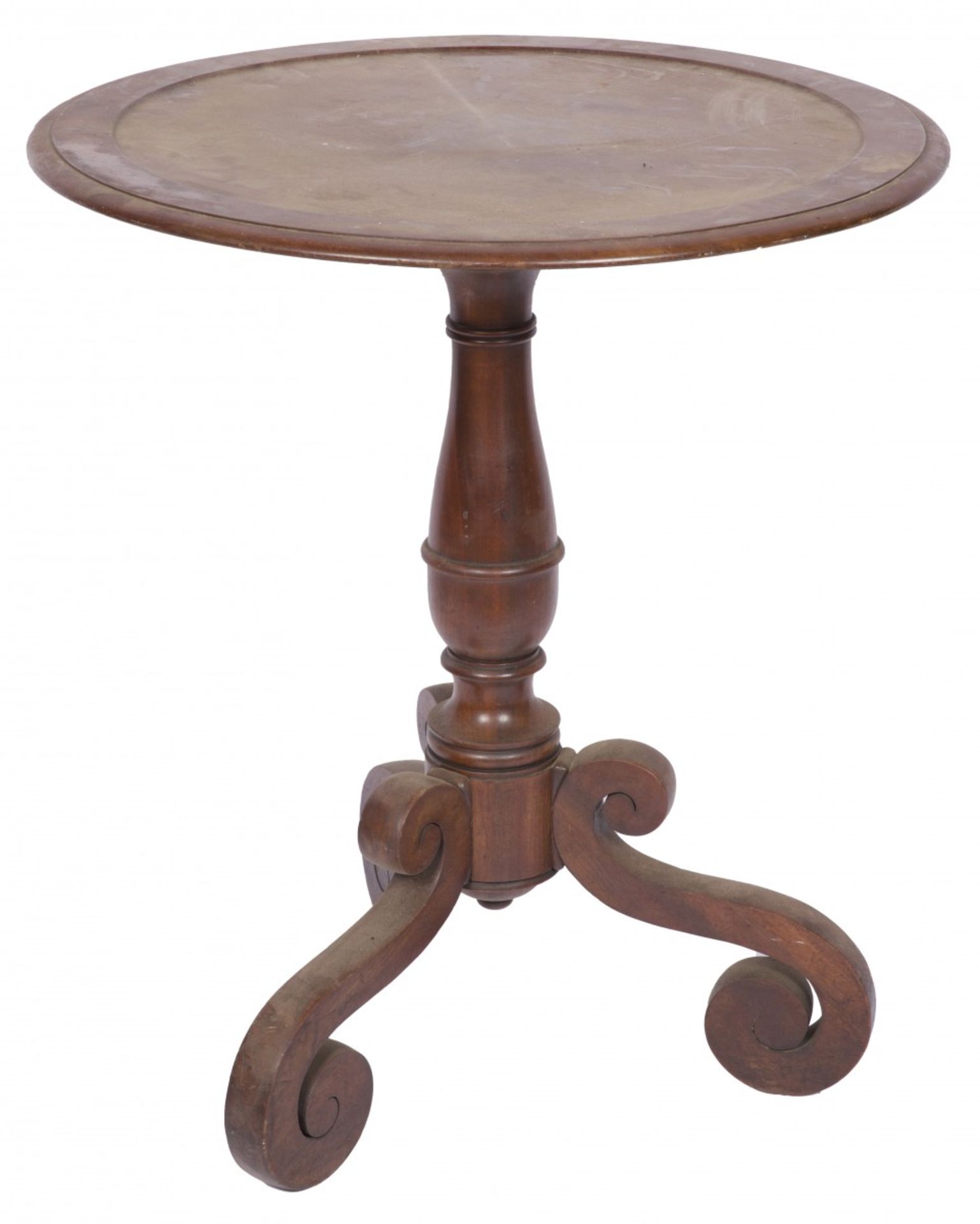 A round mahogany table, Dutch, ca. 1900.