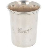 Drinking cup silver.