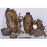 A lot miscellaneous a.w. a wooden mask and an earthenware vase decorated with Bacchanten.