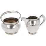 Creamer set silver.