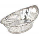 Bonbon basket silver.