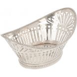 Bonbon basket silver.