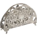 Napkin holder silver.