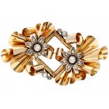 Rose gold vintage brooch set with approx. 0.15 ct. diamond - 18 ct.