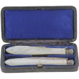 (2) piece travel cutlery fruit set mother of pearl / silver.