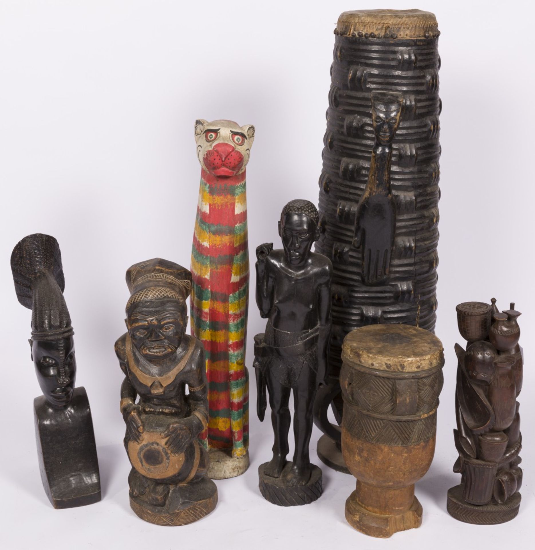 A (7) piece lot comprised of various items, West Africa, 20th century.