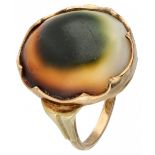 Yellow gold vintage solitaire ring set with an operculum shell - 14 ct.