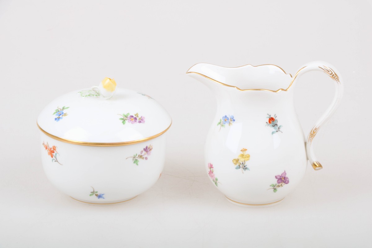 A porcelain cream set with floral decor. Meissen, 1st half of the 20th century.