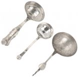 (3) piece lot of cream spoons of silver.