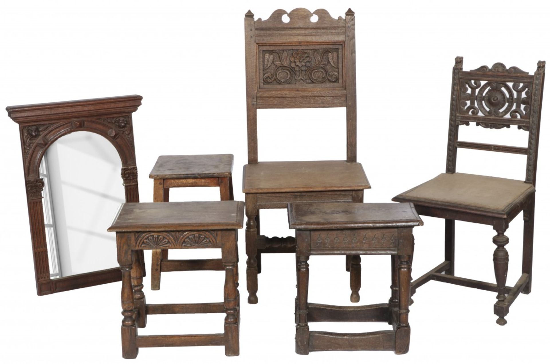 A lot with various oak furniture pieces a.w. two chairs and a mirror, ca. 1900 and later.