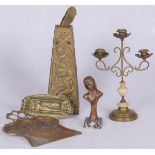 A lot comprised of various Art Nouveau style items, 1st half 20th century.