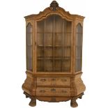 A Louis XV-style display cabinet, Dutch, 20th century.