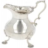 Cream jug silver.