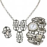 Set of silver ladies' wristwatch, ring and necklace - 835/1000.