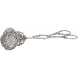 Biscuit tongs silver.