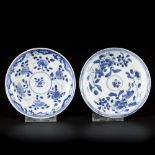 A set of (2) porcelain plates with floral decoration, China, 18th century.