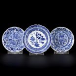 A lot comprising (3) porcelain plates with floral decoration, (2) marked Kangxi, China, 19th century