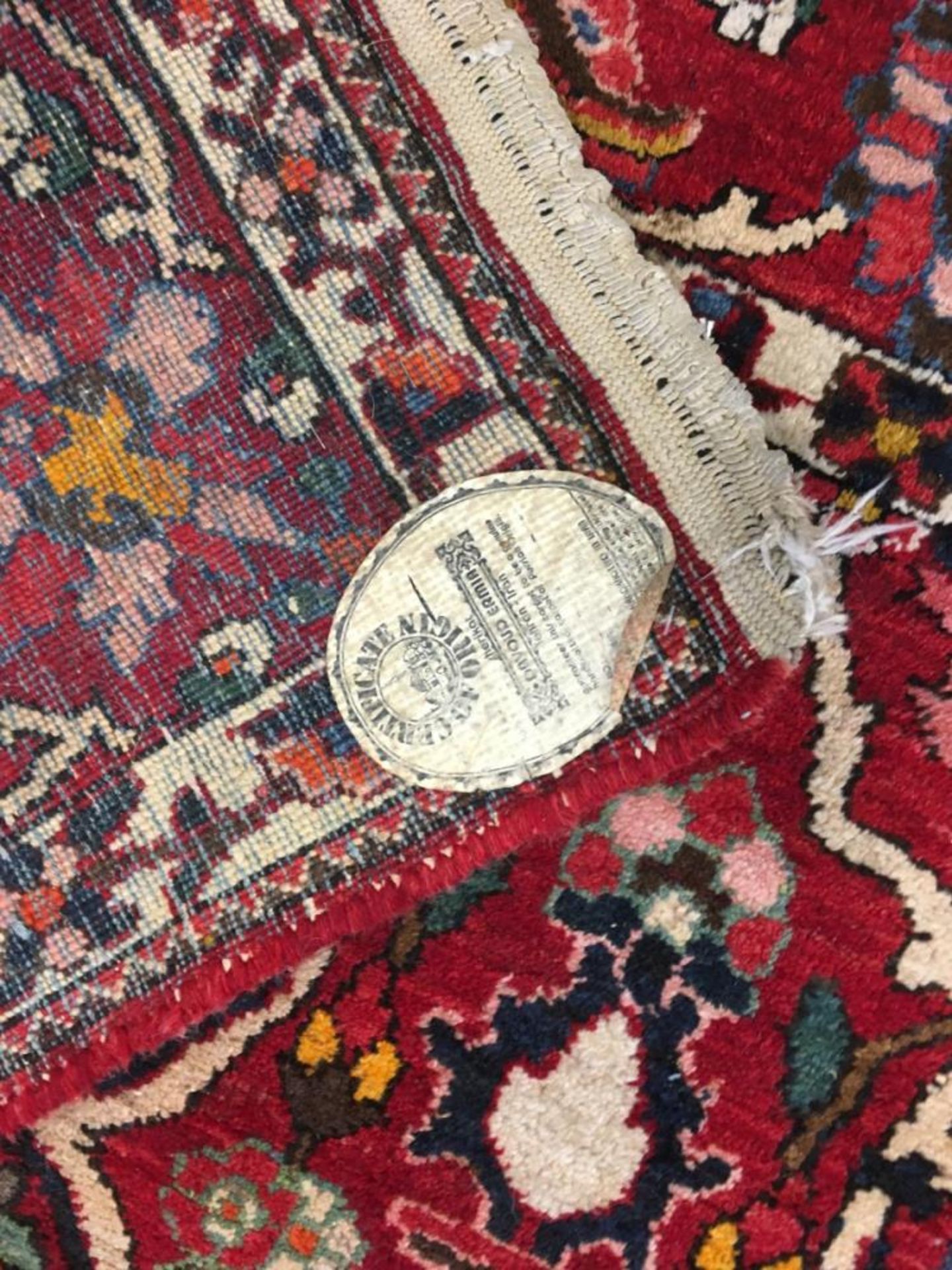 A Persian "Shiraz" rug, Iran, 20th century. - Bild 4 aus 4