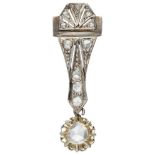 Silver Art Deco pendant set with rose cut diamonds - BLA.