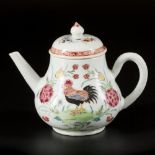 A porcelain teapot with decor of flowers and a rooster, China, Yonghzeng.