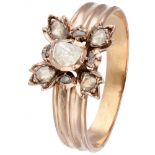 14K. Rose gold antique ring set with rose cut diamond.