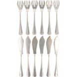 (12) piece set fish cutlery "Dutch Round fillet" silver.