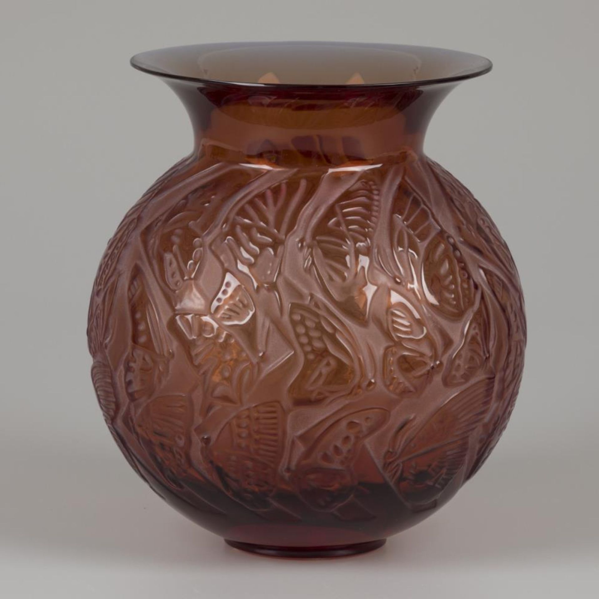 A Lalique "Nymphale" -vase, marked "Lalique France". - Image 2 of 6