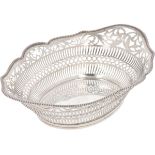 Puff pastry basket silver.