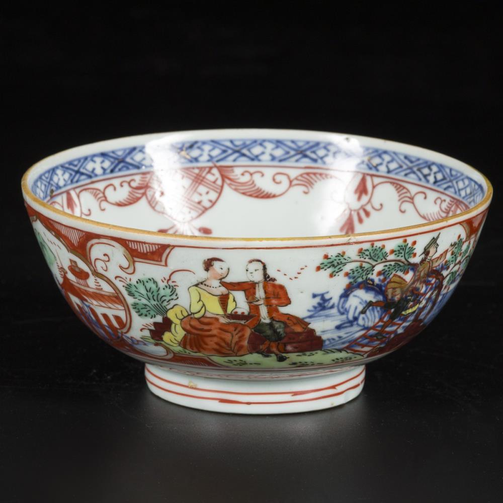 A porcelain bowl with Amsterdams Bont decor, China, 18th century.