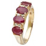 14K. Yellow gold ring set with approx. 1.16 ct. natural ruby ​​and approx. 0.06 ct. diamond.
